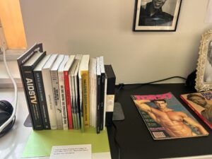 Holding Patterns photo